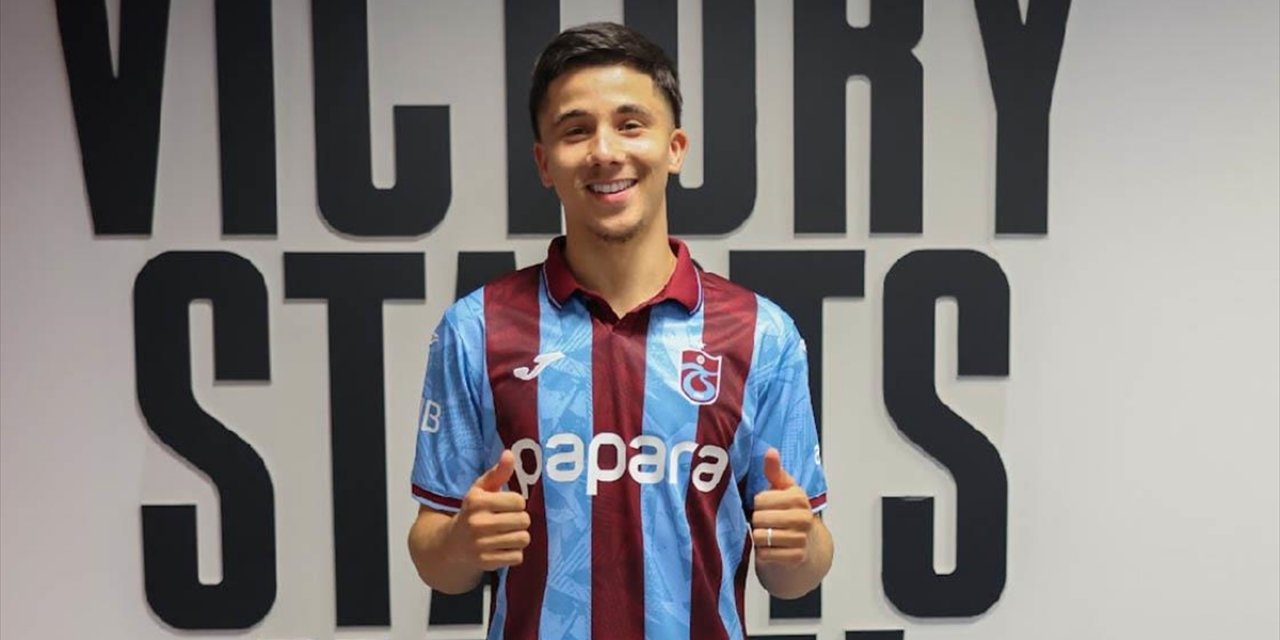Trabzonspor, Faslı Futbolcu Bouchouari'yi Renklerine Bağladı