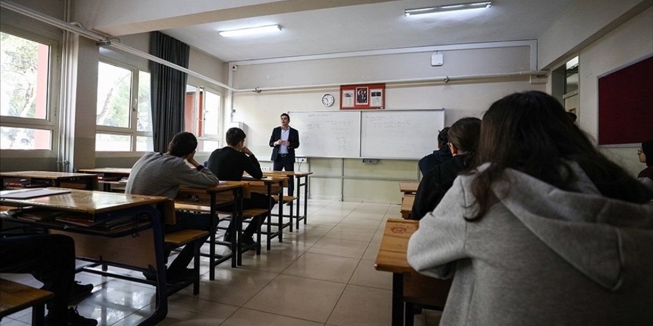 Atıl İş Gücünün Azaltılması İçin Erken Yaşlardan İtibaren Üretim Kültürü Aşılanacak