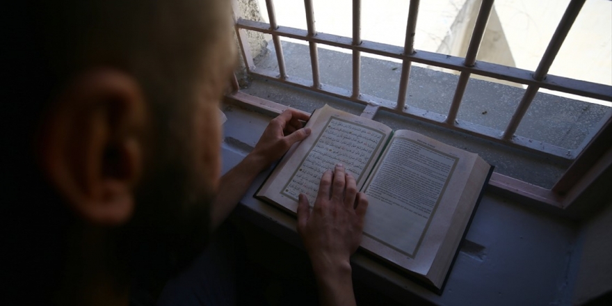 Kapalı Cezaevinin 'Hafızlar Koğuşu'