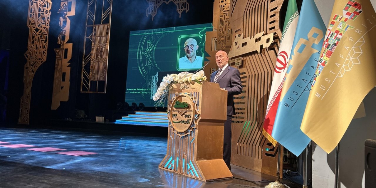 Türk Bilim İnsanı Toner: Kanser, Kronik Hastalık Dediğimiz Bir Hastalığa Dönecek