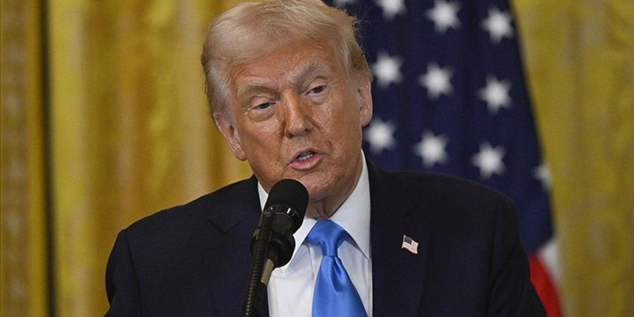 Trump, Epstein'a Gönderdiği Öne Sürülen Mektubun "Özgün Olmadığını" Savundu