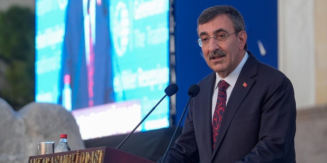 Cumhurbaşkanı Yardımcısı Yılmaz: Sosyal Konut Arzına Önümüzdeki Dönemde Büyük Bir Ağırlık Vermeyi Düşünüyoruz