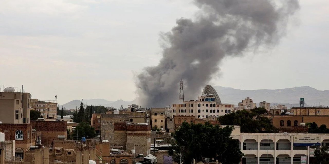 İsrail Yemen'in Başkenti Sana'yı Vurdu