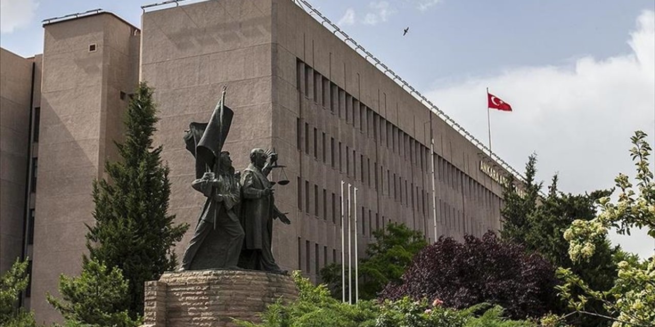Ankara Cumhuriyet Başsavcılığınca Sosyal Medyada Uygunsuz Paylaşım Yapan 30 Şüpheli Gözaltına Alındı
