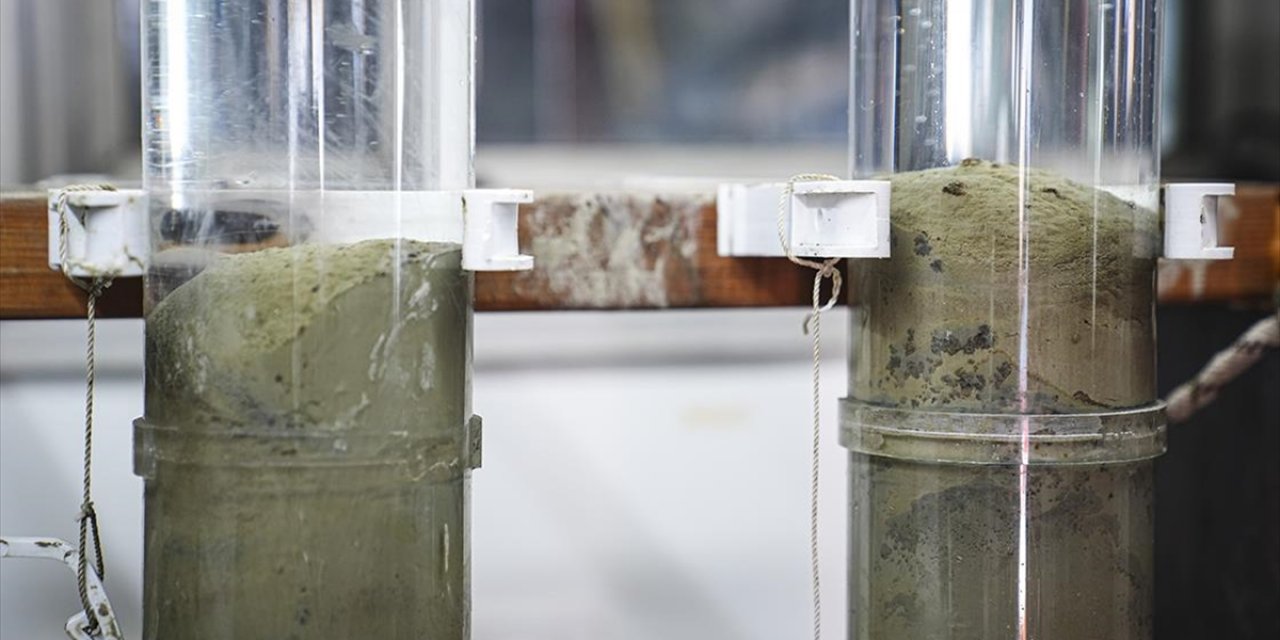 Marmara Denizi'nin Kirlilik Tarihinin Araştırıldığı Projede Ön Veriler Gelmeye Başladı