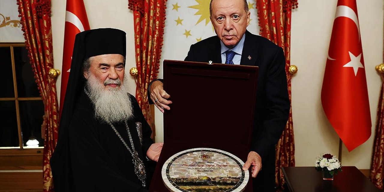 Cumhurbaşkanı Erdoğan, Kudüs Rum Ortodoks Patriği Giannopoulos'u Kabul Etti