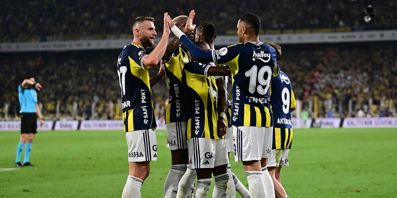 Fenerbahçe, Trabzonspor Engelini Tek Golle Geçti