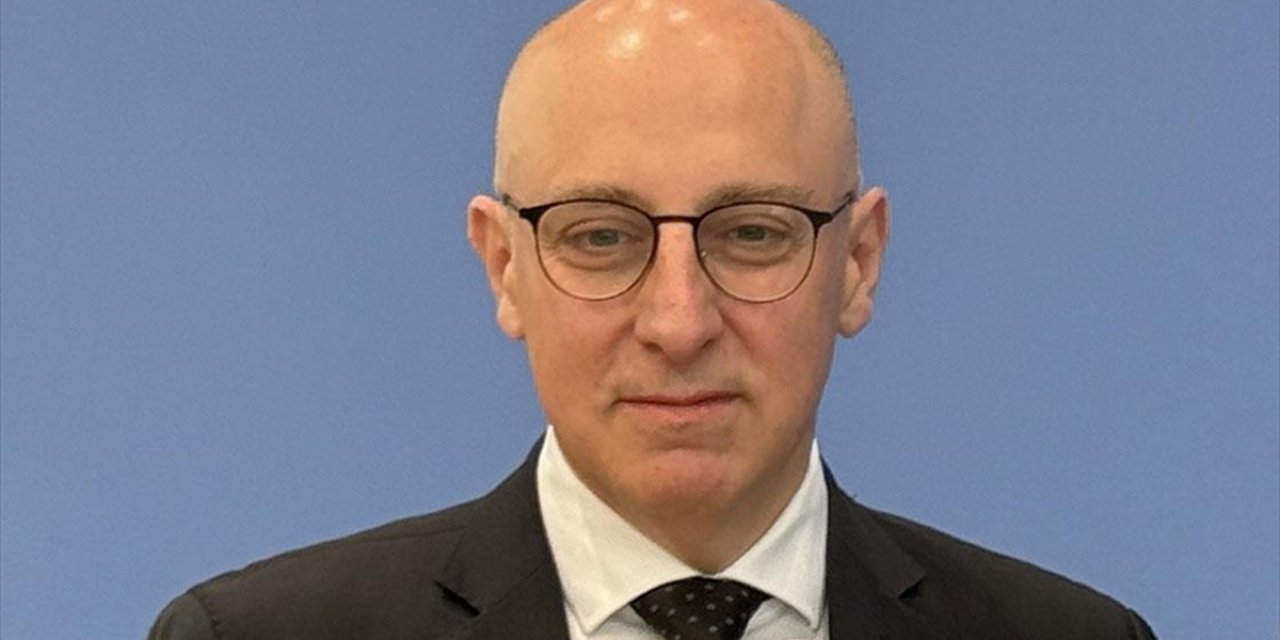 Almanya'da Anayasa Koruma Teşkilatı Başkanlığına Sinan Selen'in Getirileceği Bildirildi