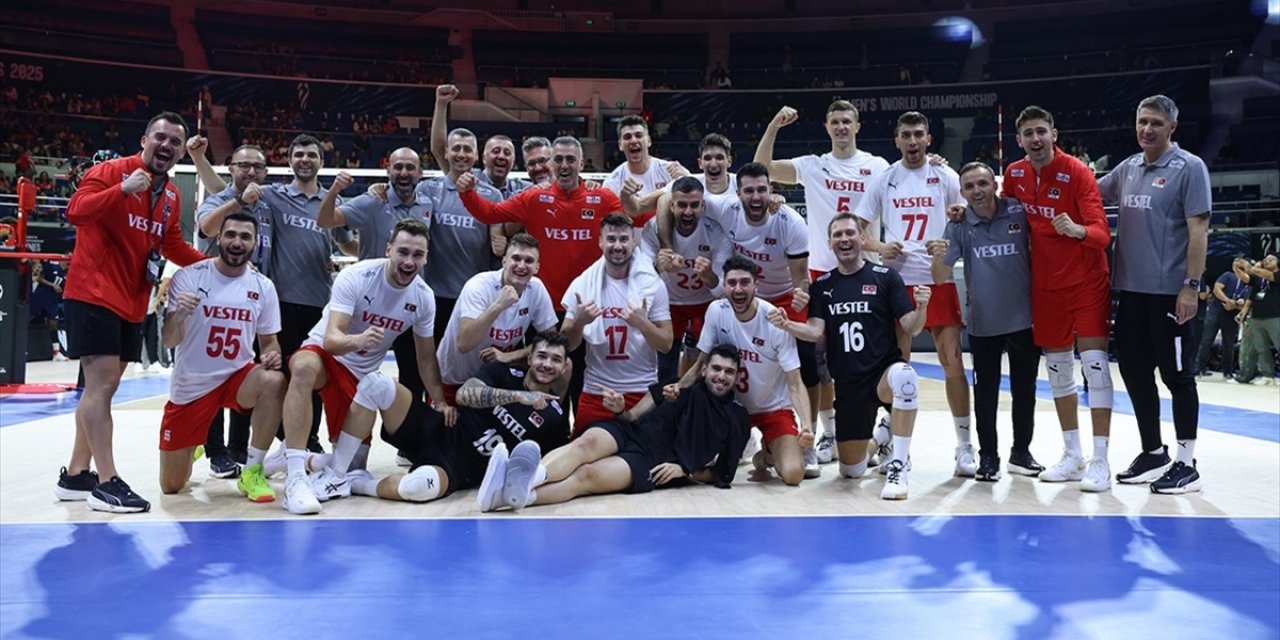 A Milli Erkek Voleybol Takımı, 2025 Dünya Şampiyonası'nda 2'de 2 Yaptı