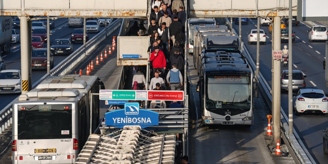 İstanbul'da Toplu Ulaşıma Zam Kararı Bugün Uygulanmaya Başlandı