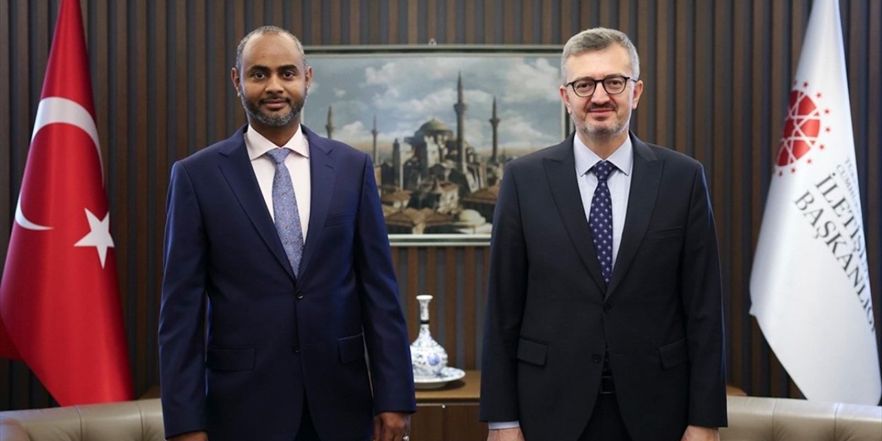 Somali Limanlar ve Deniz Ulaştırma Bakanı Nur, İletişim Başkanı Duran'ı Ziyaret Etti