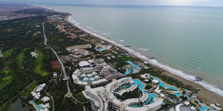 Turizm Yeni Ekonomi Programı İle Şahlanacak