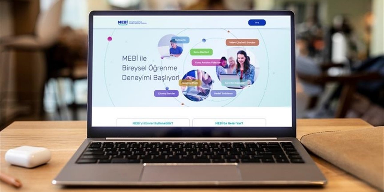 Meb'in Yapay Zeka Destekli "MEBİ" Platformu Ortaokul Öğrencilerinin Kullanımına Sunuldu