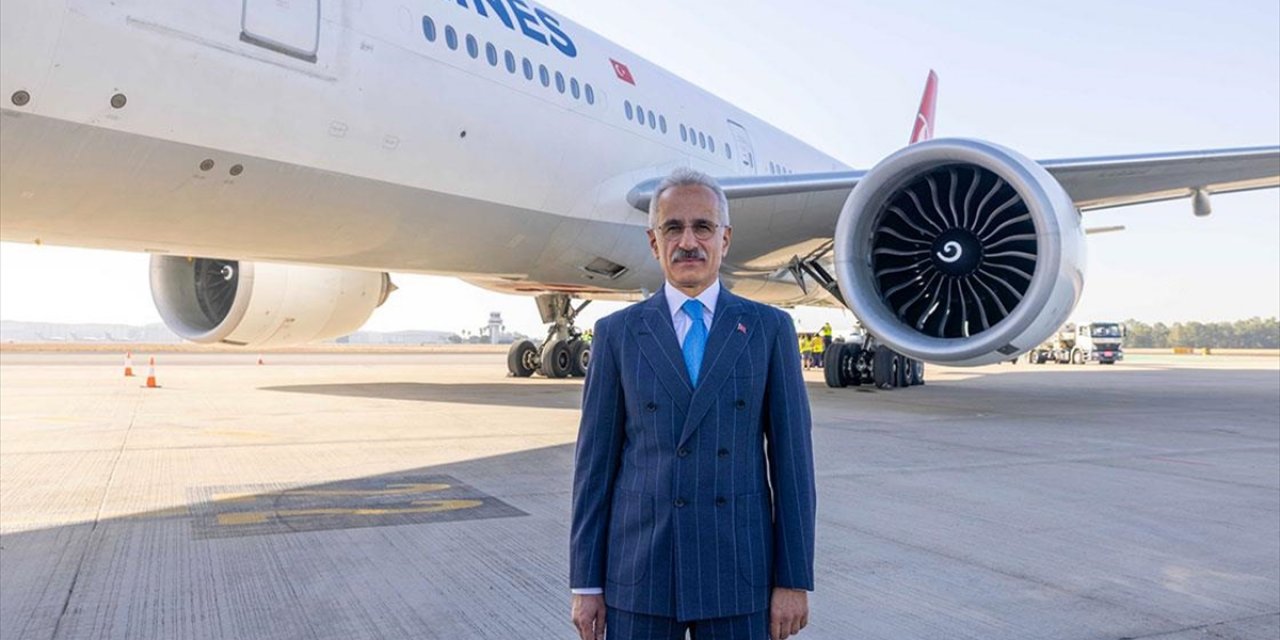 Türk Hava Yollarının İstanbul-Sevilla Seferleri Başladı