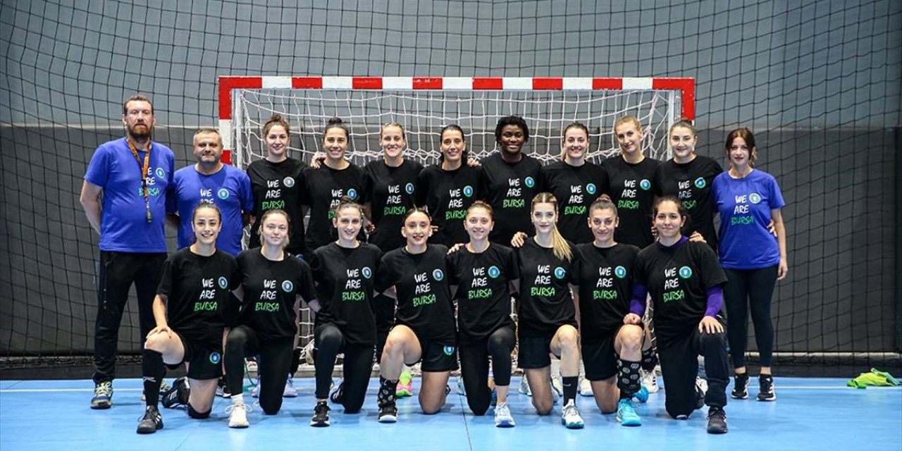 Sezona Süper Kupa'yla Başlayan Bursa Büyükşehir Belediyespor'da Hedef 3'te 3