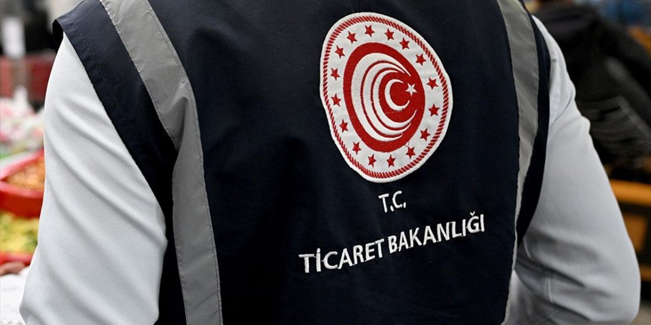 Ticaret Bakanlığı Ekipleri İstanbul'da Simit Satan İşletmeleri Denetledi