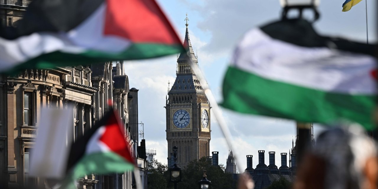 İngiliz Basını, İngiltere'nin Bu Hafta Filistin Devletini Tanıyacağını Bildirdi