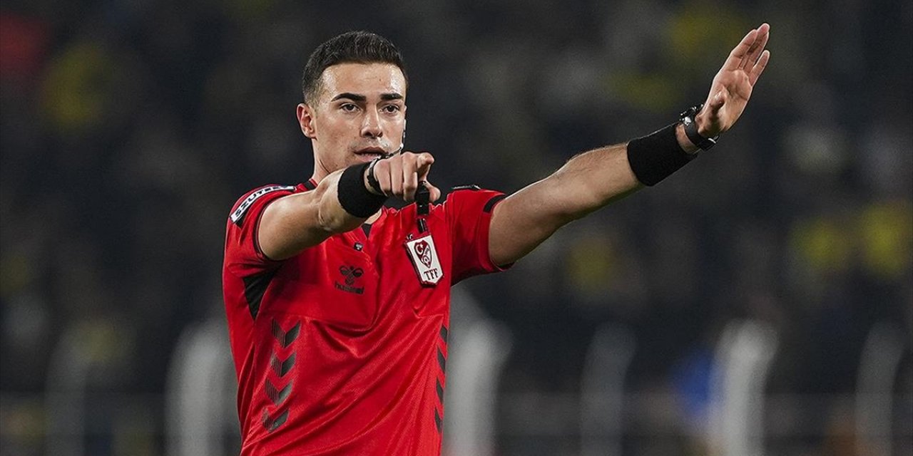 Süper Lig'de 6. Hafta Maçlarını Yönetecek Hakemler Açıklandı
