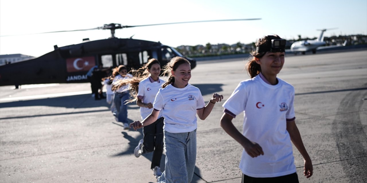 Teknofest’te Öğrenciler İlk Kez Helikopter Deneyimi Yaşadı