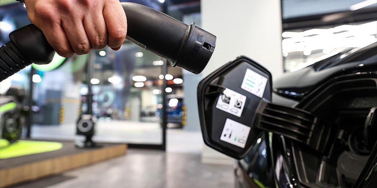 Elektrikli Araç Şarj Soket Sayısı Ağustosta 33 Bini Aştı