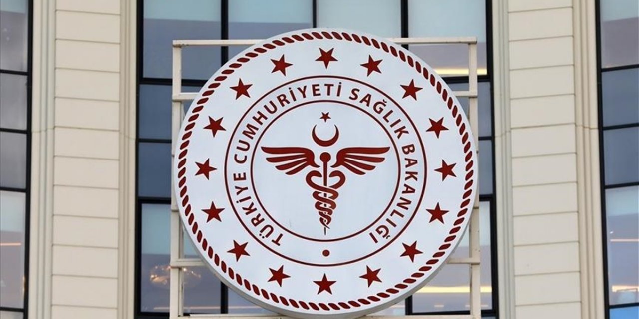 Sağlık Bakanlığından Çocuklarda Kullanılan Yüz Boyalarına Karşı Uyarı