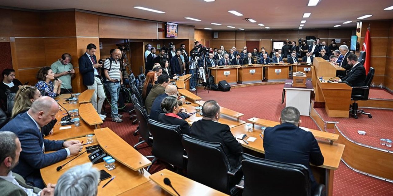 Bayrampaşa Belediye Başkan Vekilliğine Kura İle CHP'li İbrahim Kahraman Seçildi