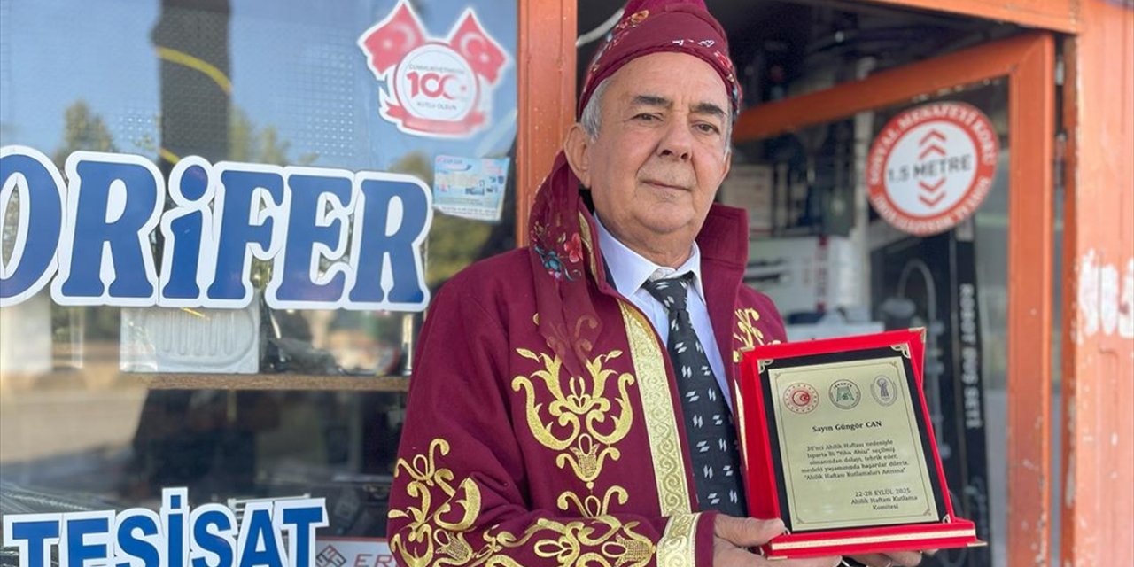Isparta'da "Yılın Ahisi" Seçilen Sıhhi Tesisat Ustası 55 Yıldır Mesleğini Sürdürüyor