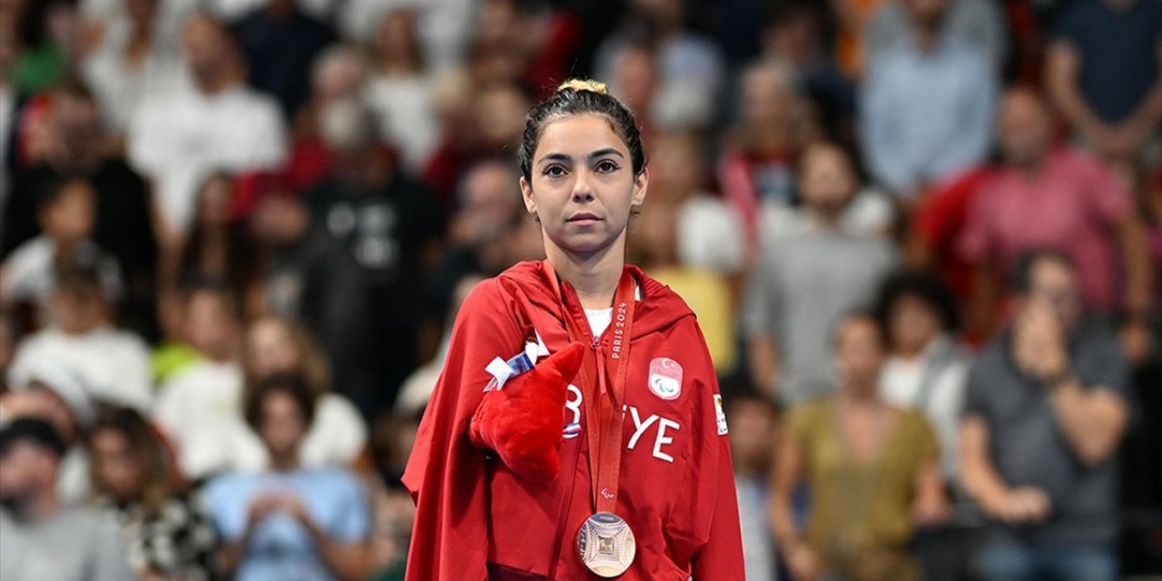 Milli Para Yüzücü Sevilay Öztürk, 2025 Dünya Şampiyonası'nda İkinci Madalyasını Kazandı