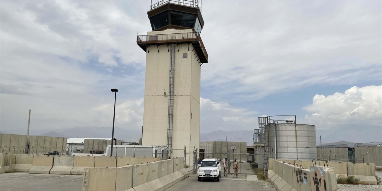 Afganistan Yönetimi, Trump'ın Baskısına Rağmen Bagram Üssü'nü Geri Vermeyeceğini Açıkladı