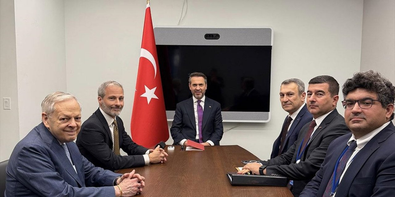 Enerji Bakanı Bayraktar, New York'ta Enerji ve Finans Sektörünün Temsilcileriyle Görüştü