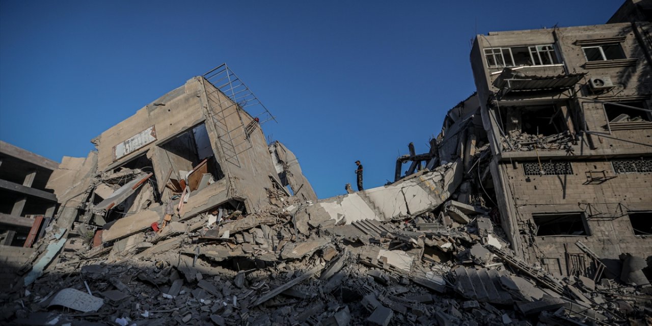 BM Komisyonu, Netanyahu ve Herzog'un Gazze'deki Soykırımı Kışkırttığını Bildirdi