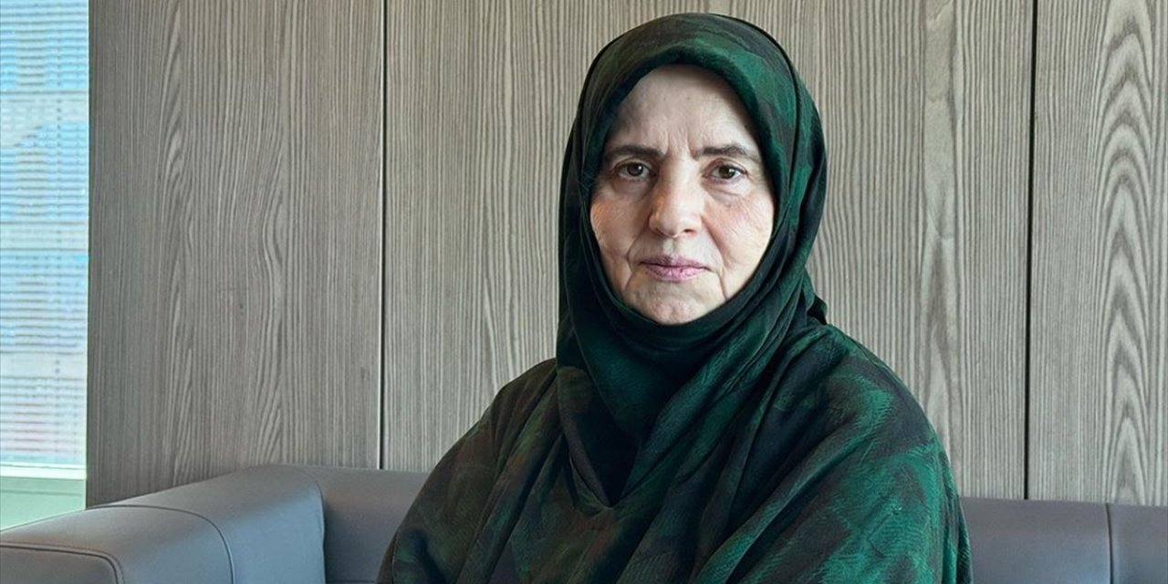 Yazar Emine Şenlikoğlu, Tuzağa Düşürülen Gençlerin Hikayesini Anlattı