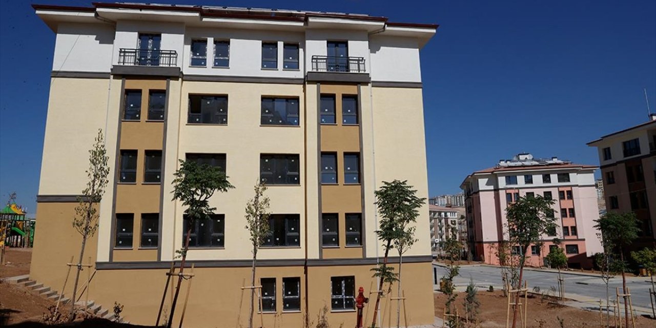 Malatya'da 11 Bin Konutun İnşa Edildiği Bahçebaşı'nda Çalışmalar Sürüyor