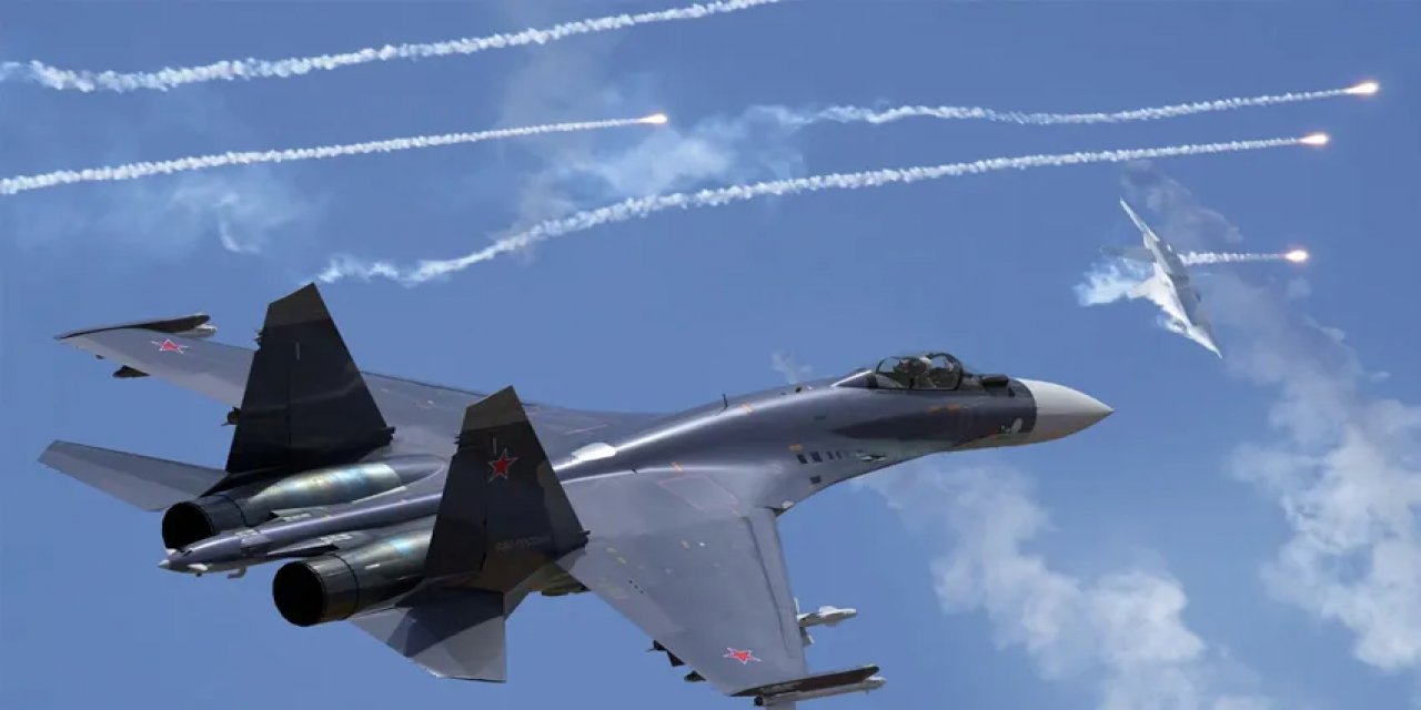 Alaska Açıklarında Havada Kriz! F16’lar Rus Uçaklarına Karşı Havalandı