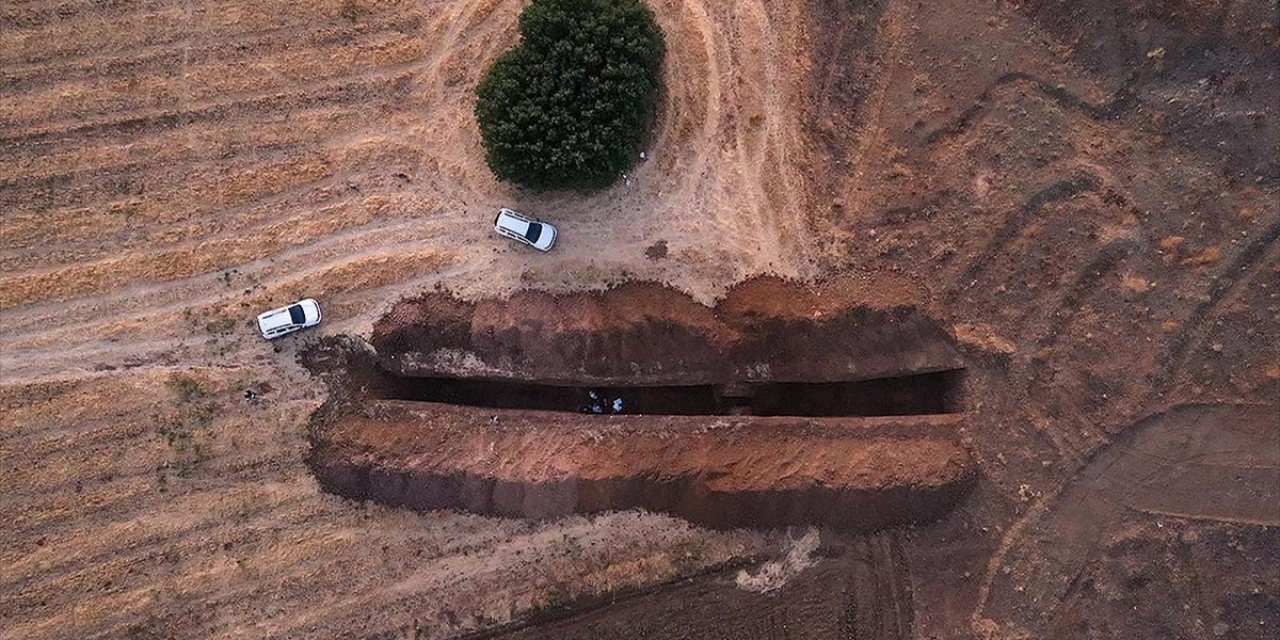 Uluova-yeşilyurt Fay Zonu Hendek Açılarak İnceleniyor