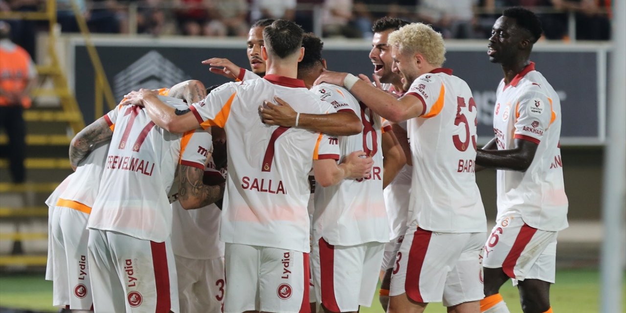 Galatasaray, Corendon Alanyaspor'u Mağlup Etti