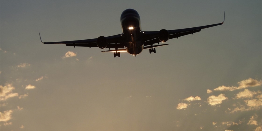 İç Hat Uçak Biletlerinde Tavan Ücret 450 Lira Olacak