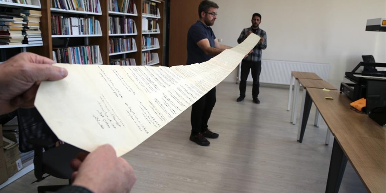 Osmanlı'dan Günümüze Ulaşan ve Ahilik Kurallarını Anlatan 4,5 Metrelik Fütüvvetname Tarihe Işık Tutacak