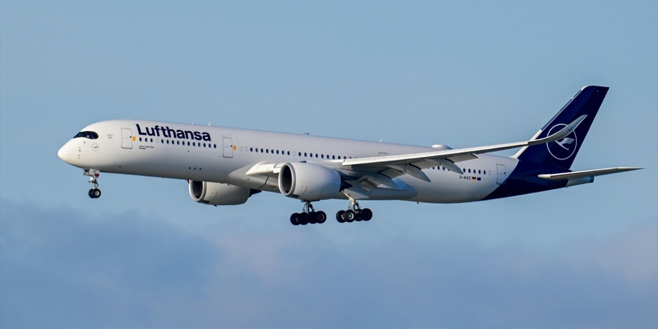 Alman Hava Yolu Şirketi Lufthansa 2030'a Kadar 4 Bin Kişiyi İşten Çıkaracak
