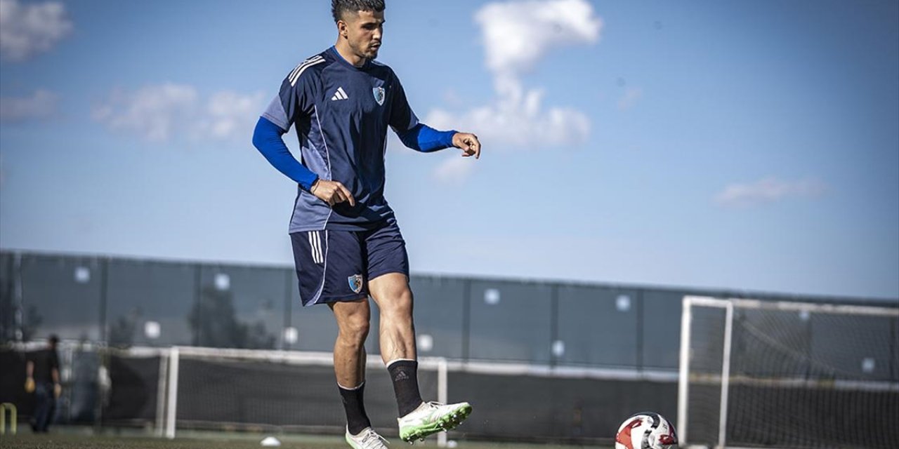 Patnoslu Yakup'un Erzurumspor Fk İle Profesyonelliğe Ulaşan Zorlu Futbolculuk Hikayesi