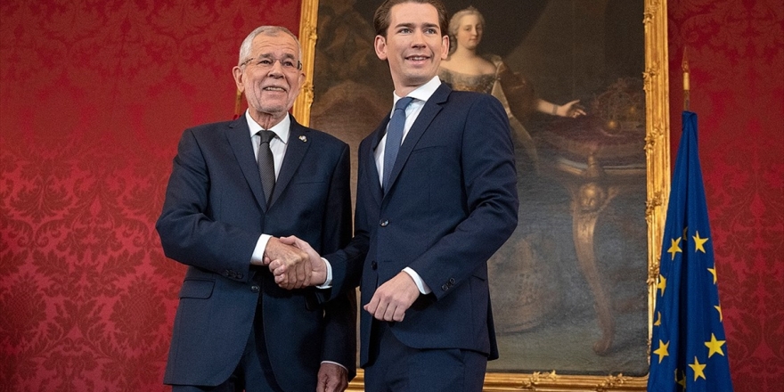 Avusturya'da Hükümet Kurma Yetkisi Sebastian Kurz'da