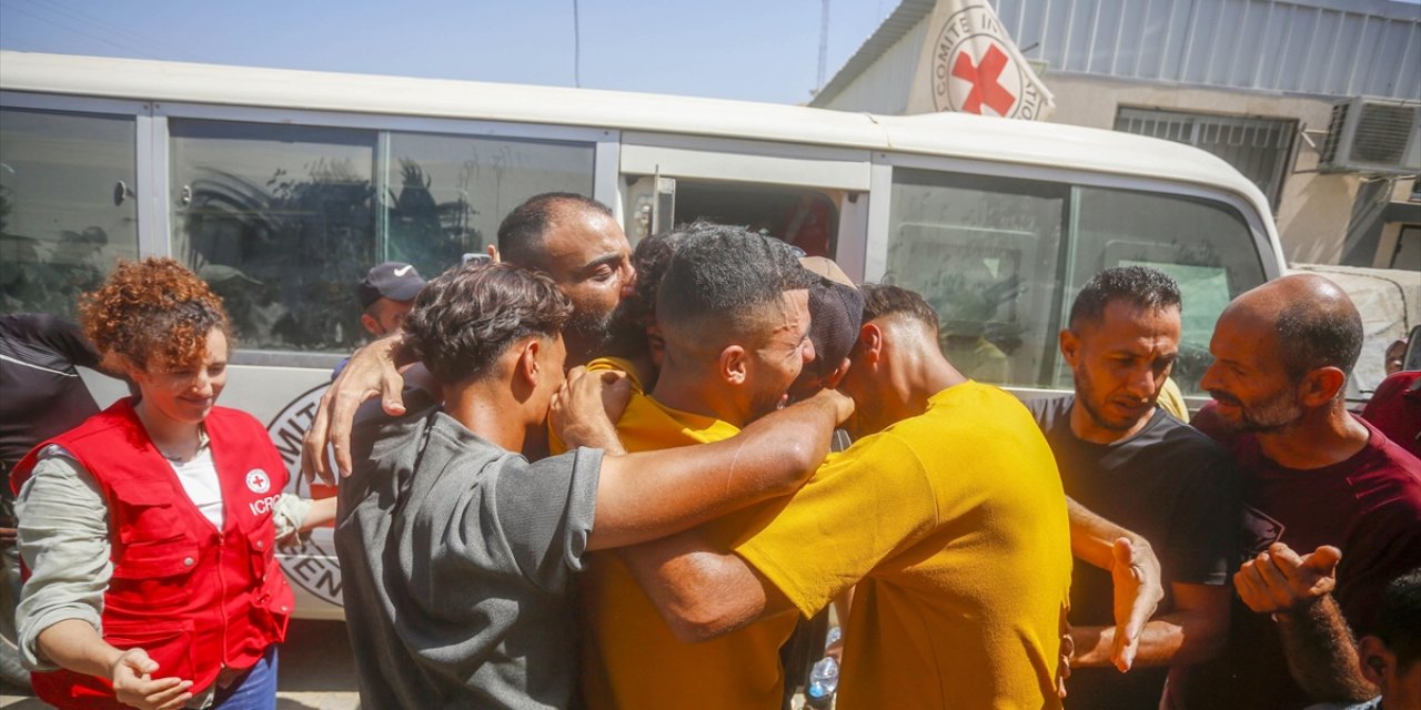 İsrail, Son Takas Anlaşmasıyla Serbest Bırakılan En Az 40 Filistinliyi Yeniden Gözaltına Aldı