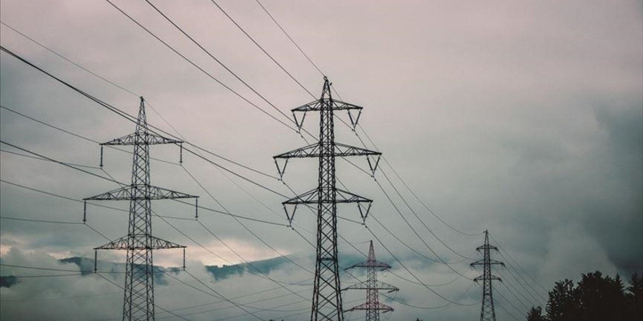 Enerji İthalatı Faturası Ağustosta Yıllık Bazda Yüzde 8,9 Azaldı