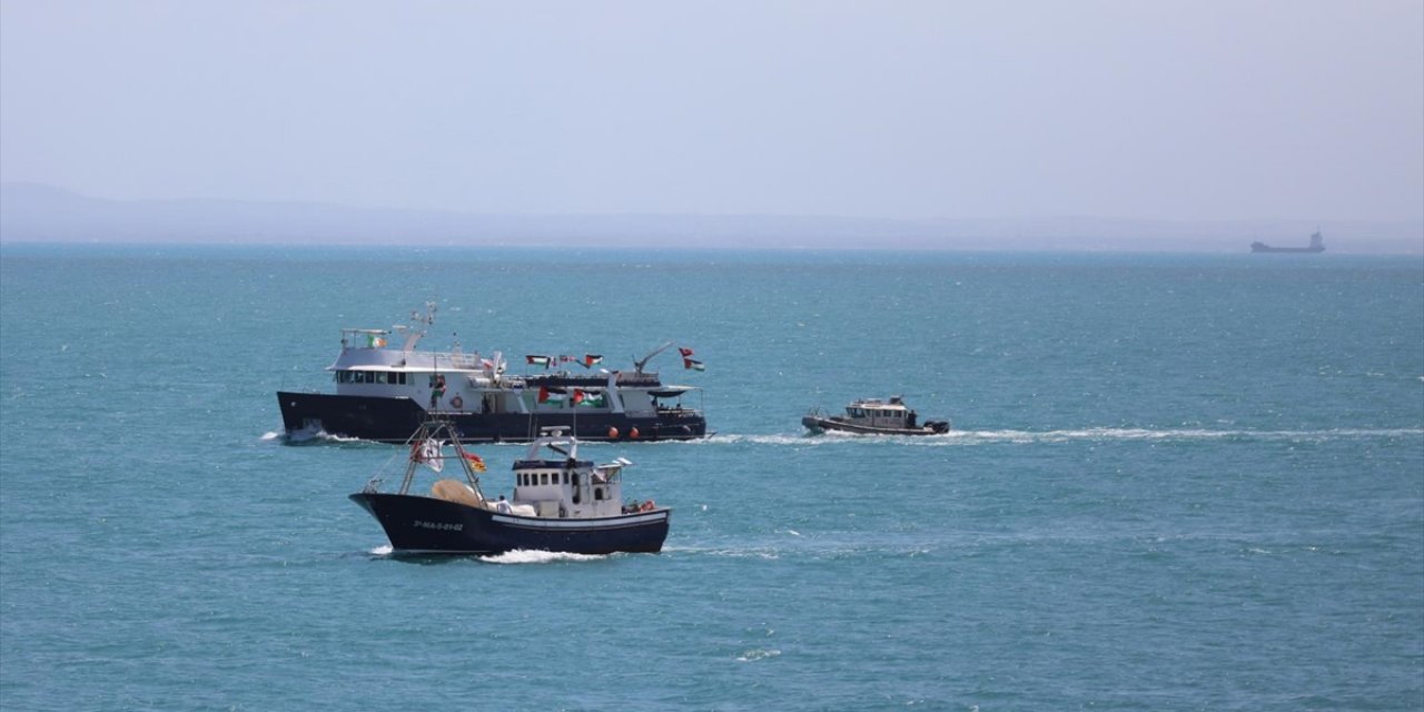 Küresel Sumud Filosu'nun Gazze'ye Ulaşmasına 175 Deniz Mili Kaldı