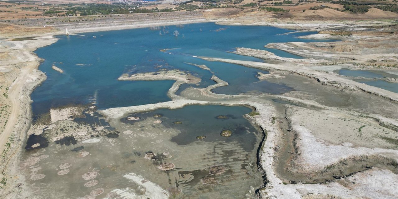 Tekirdağ'da Naip Barajı'nın Su Seviyesi Azalmaya Devam Ediyor