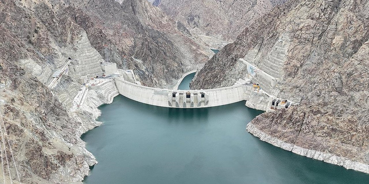 Yusufeli Barajı ve Hidroelektrik Santrali'ne Altın Madalya