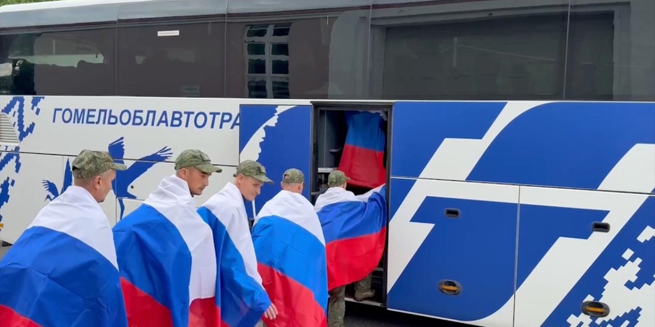 Rusya İle Ukrayna Karşılıklı 185 Esir Asker ve 20 Sivil Takası Yaptı