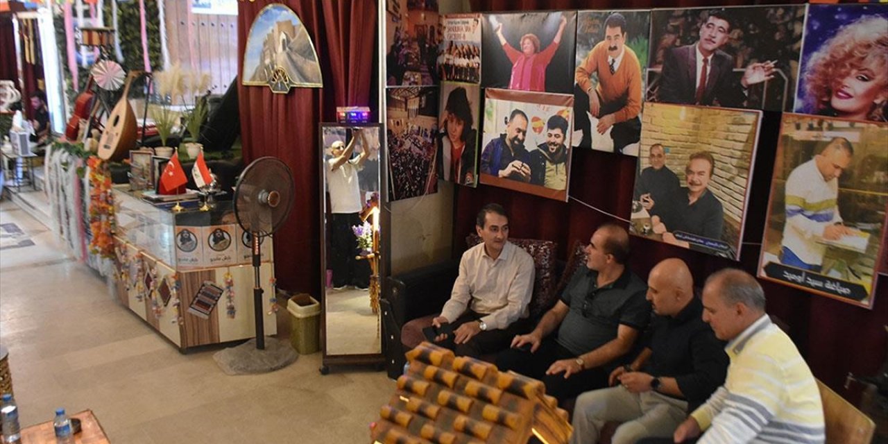 Kerkük'teki "Barış Manço Kafe", Sanatçının Hayranlarını Buluşturuyor