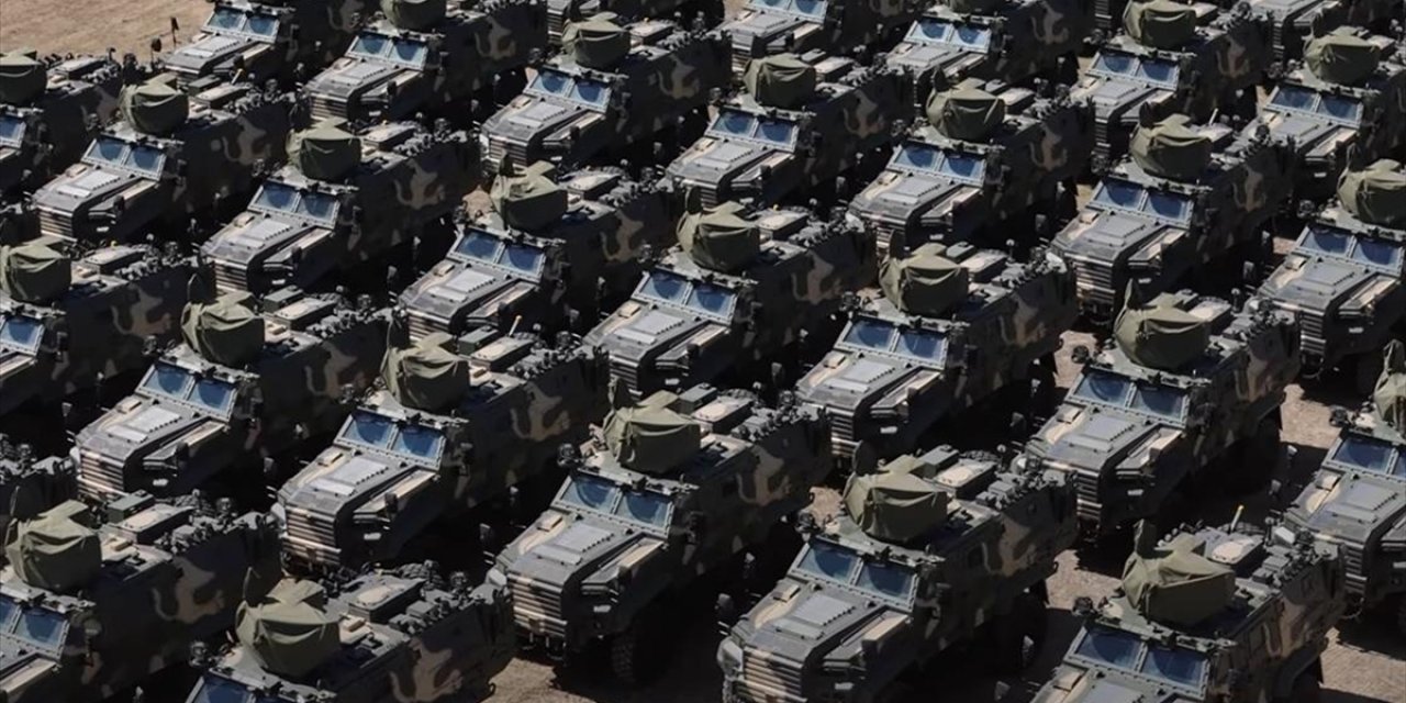 Türk Zırhlısı Macaristan'da Sahaya Çıktı, Sayısı 5'e Katlanacak