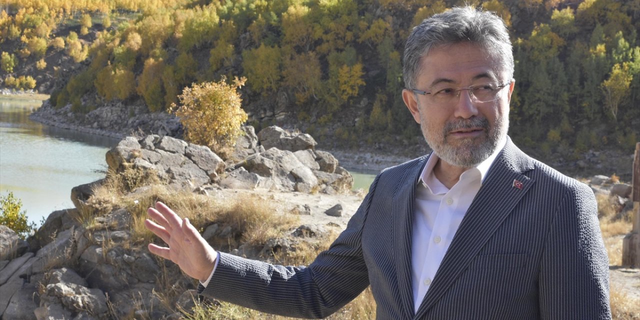 Bakan Yumaklı Nemrut Kalderası'nda İncelemelerde Bulundu